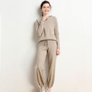 Ensemble de survêtement athlétique réversible deux pièces pour femme, en coton 100% haute élasticité, style hip-hop, avec doublure polaire écologique - Product Image 2