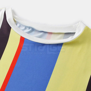 T-shirts pour hommes en coton 100% écologiques et légers, taille plus, avec logo personnalisé - Prix de gros, tissu 220g - Product Image 3