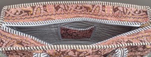 Sacs fourre-tout en coton imprimés à la main, matelassés, traditionnels indiens, faits à la main avec des motifs imprimés à la main - Product Image 4