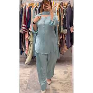 Ensemble de vêtements de soirée pour femmes de créateur avec haut, bas et dupatta fantaisie, vêtements élégants pour femmes - Product Image 4