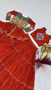 Conjunto Indio-Pakistaní con Bordado Naranja, Blusa de Manga Larga, Vestido con Dupatta Plisada, para Festivales y Bodas - Product Image 4