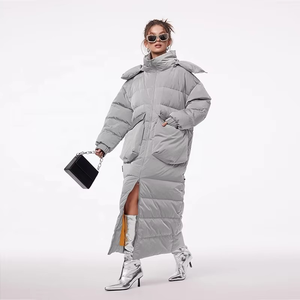Dernier design de veste longue matelassée pour femmes, manteau à capuche rembourré en polyester, vêtement d'extérieur chaud pour l'hiver - Product Image 6