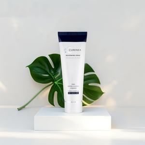 Crema Hidratante Antiedad con Complejo Multipéptido, Ceramida y PDRN para Elasticidad y Cuidado de Arrugas en Caja - Product Image 2