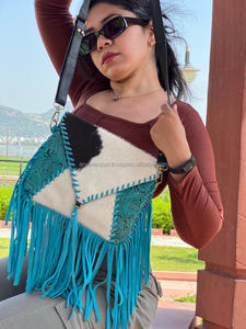 Bolso de Cuero con Flecos y Pelo de Estilo Occidental para Mujer, Bolso de Mano de Cuero Turquesa con Grabado, Bolsos de Hombro de Cuero Estilo Boho - Product Image 4