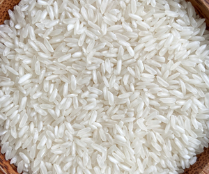 Riz blanc long grain parfumé 5% brisures, nouvelle récolte, séché, saisonnier, en sac PP, prêt pour l'exportation en gros, personnalisable - Product Image 4