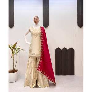 Ensemble de costumes de soirée pour femmes designer Top et Sharara avec Dupatta - Product Image 3