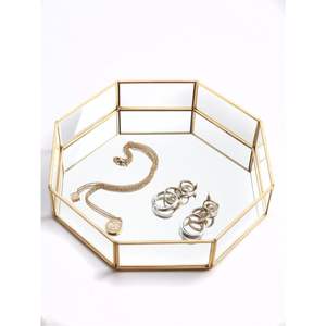 Ensemble de plateaux décoratifs en verre et métal doré de luxe, rectangulaires, pour la vanité, le rangement de cosmétiques et de bijoux, et comme plateaux de service pour table basse - Product Image 6