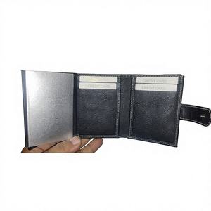 Cartera Corta de Cuero Genuino para Hombre, Diseño de Estrella, Cierre Abierto, Impermeable, con Letra Bordada, 6 Pulgadas, Venta al por Mayor - Product Image 2