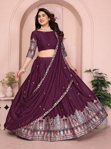 Lehenga Choli élégant en Georgette brodé avec dupatta ajouré - Product Image 4