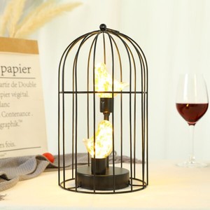 Lanterne en forme de cage à oiseaux en métal avec oiseaux en verre, lumière LED, décoration d'intérieur, forme cylindrique, finition durable - Product Image 3