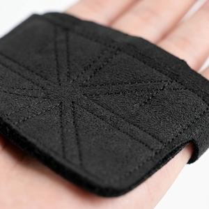 Protège-paume en néoprène noir avec sangles de poignet et fermeture auto-agrippante – Protection professionnelle unisexe pour la musculation et l'entraînement en salle de sport - Product Image 3