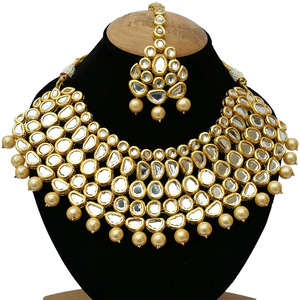 Indian Classic Women's Choker Wedding Engagement Anniversary Party Green Traditional Crystal Kundan Faux Pearl Alloy Gold <b>Gift</b> - Product Image 2