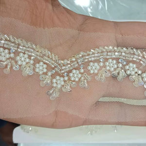 Dentelle de luxe en filet écologique avec broderie française et motif géométrique pour robes de mariée et tenues de soirée - Product Image 1