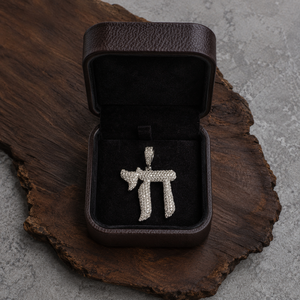 Pendentif Chai en Argent 925 Personnalisé en Gros, Micro-Pavé Moissanite, Lettre Hébraïque, Bijoux Hip Hop - Product Image 5
