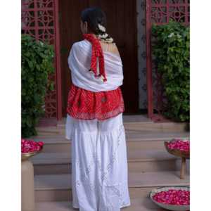 ชุดเซียนาเรดแบนดานี คูร์ตา ชารารา ไซส์ XS สำหรับงานแต่งงาน - Product Image 4