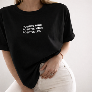 เสื้อยืดคอตตอนออร์แกนิค 100% น้ำหนัก 180 กรัม แบบยูนิเซ็กซ์ ผ่านกระบวนการ Biowash เนื้อผ้านุ่มพิเศษ ผ้าคอตตอนหวีอย่างดี ระบายอากาศได้ดี สีพื้น ทรงปกติ - Product Image 5