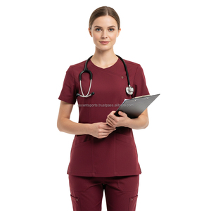 Ensemble de tenue d'infirmière ajustée, uni, sans logo, avec pantalon cargo jogger, mélange rayonne, polyester et élasthanne, marque privée, nouveauté pour le personnel - Product Image 1