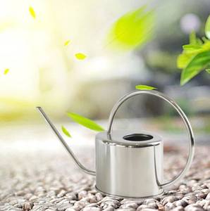 Arrosoir en acier inoxydable, outil de jardinage durable, utilisation intérieure et extérieure, design moderne, long bec verseur, poignée - Product Image 1