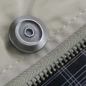 Chaquetas de Nailon Ligeras Sublimadas Personalizadas de Primera Calidad, Chaquetas Impermeables con Capucha, Servicio OEM - Product Image 6