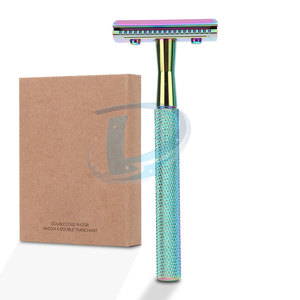 Oferta Especial: Maquinilla de Afeitar de Acero Inoxidable de Diseño Nuevo, Fabricada en Pakistán - Product Image 1