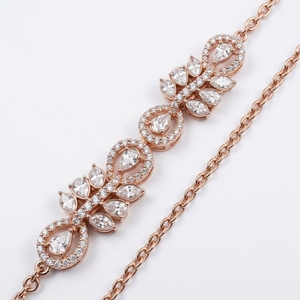 Collar con Diamantes Cultivados en Laboratorio, Corte Pera y Redondo, en Oro Rosa de 9K |   Joyería Fina y Elegante - Product Image 4