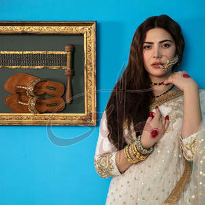 Chappals Kolhapuri pour femmes, tendance de la mode, légères, imperméables, écologiques, couleur personnalisée, logo personnalisé, qualité supérieure, vente en gros - Product Image 6