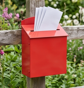 Boîte aux lettres murale en métal rouge de qualité supérieure, galvanisée, avec finition thermolaquée, étanche, accès par le dessus, pour courrier, documents et journaux - Product Image 4