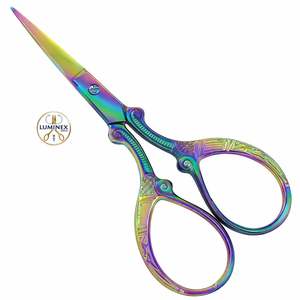 Tijeras Luminex Impex para Diestros, de Acero Inoxidable, con Diseño Grabado con Láser, Punta Redonda, 28 Dientes, para Peinado y Uso Profesional - Product Image 4
