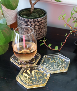 Customizable Handmade Eco-Friendly Resin Coasters with Gold <b>Glitter</b> Round Flower Designs <b>for</b> Home Weddings Hotels & Restaurants - Product Image 6