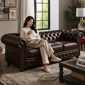 Sofá Chesterfield de Cuero de 3 Plazas con Respaldo Acolchado y Brazos Enrollados, Sofá de Cuero Clásico y Muebles de Sala de Estar para el Hogar - Product Image 3