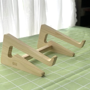 Soporte para Portátil de Madera de Nogal Natural, MÁS VENDIDO |   Soporte de Madera Maciza Hecho a Mano y Sostenible - Product Image 5