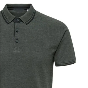 Chemise homme gris foncé à manches courtes, couleur unie, style décontracté, boutonnée, coupe classique, en maille, infroissable - Product Image 4