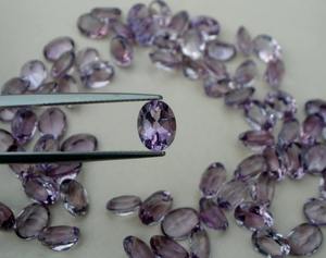Ametyste naturelle ovale, pierre précieuse naturelle facettée, 8 x 6 mm, certifiée par un tiers, pour la fabrication de bijoux - Product Image 1