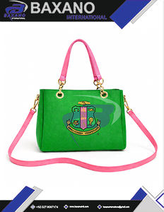 Bolso de Lona con Cierre para Mujer de la Hermandad Alpha Kapa Alpha AKA, con Letras Griegas, Diseño de Logotipo Personalizado, Espacio para Laptop, para Uso Diario - Product Image 4