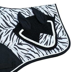 Juego de almohadillas para silla de montar de caballo con estampado de leopardo, almohadilla acolchada absorbente de impactos con correas ajustables y combo de velo antimosquitos de moda. - Product Image 4