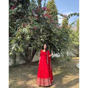 Belles robes de soirée pour les fêtes Robe élégante avec Dupatta-pour les femmes élégantes - Product Image 1