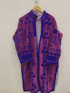 Robe Kimono Élégante Violette Suzani, Longue Veste Bohème Vintage Brodée Florale en Velours, Idéale pour les Festivals d'Hiver - Product Image 2