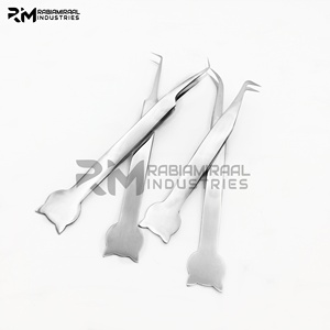 แหนบต่อขนตา RMI คุณภาพสูง ผลิตจากสแตนเลส ปลายแหลม 75 องศา พร้อมดีไซน์ลายคิตตี้ขนาดใหญ่ - Product Image 2