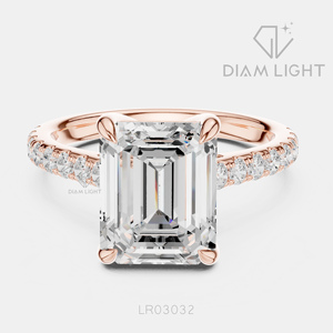 Bague de fiançailles et de mariage en or blanc 14 carats avec diamant de laboratoire taille émeraude 4,16 carats, certifié IGI, couleur F+, clarté VS+, et pavé de diamants - Product Image 5
