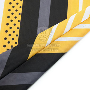 Jersey de Ciclismo Transpirable con Logotipo Personalizado para Hombre, Camiseta de Ciclismo de Secado Rápido, Ropa Deportiva para Exteriores, % Poliéster, Hecho en Pakistán - Product Image 6