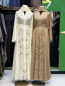 Nouvelle Abaya 2026 à Vendre, Modèle Dubaï, Perlée et Pailletée, Manches Longues, Traditionnelle Musulmane, Faite à la Main, pour Mariage, Respirante, Col en V pour Femme - Product Image 5