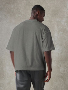 Camiseta para hombre con lavado ácido, tela de algodón suave y personalización completa a precio económico. - Product Image 4