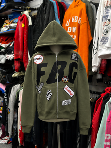 Sweat-shirt unisexe personnalisé vintage rouge à capuche zippé, style streetwear oversize avec patch graphique, entièrement zippé, en molleton épais, marque privée - Product Image 5