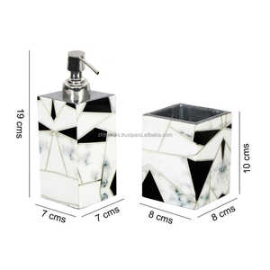 Ensemble d'accessoires de salle de bain avec finition en émail imprimé Ensemble élégant et durable pour hôtels et maisons - Product Image 5