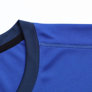 Uniforme de Fútbol de Tela Transpirable 100% Poliéster para Entrenamiento Deportivo, Uniformes de Fútbol al por Mayor - Product Image 2