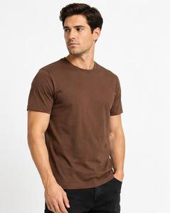 <b>Men's</b> <b>Red</b> <b>Black</b> Gradient O-Neck Short Sleeve Quick Dry Breathable Knitted Casual Front Regular Fit Solid Polyester 220g T-<b>Shirt</b> - Product Image 5