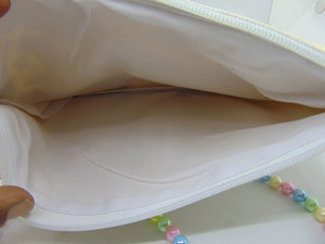 Pochette de soirée colorée faite à la main en satin brodée de perles florales avec chaînes, sac à bandoulière pour femme avec rabat - Product Image 5