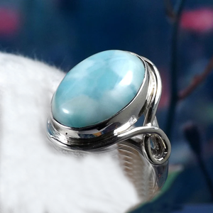 Hermoso anillo de larimar azul, plata 925, piedra preciosa, hecho a mano, anillo de lujo para ella - Product Image 6