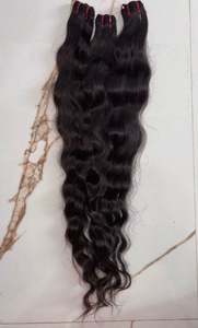 Extensions de cheveux naturels indiens bruts de qualité supérieure, double épaisseur, ondulés, Remy, à clipser, doux, lisses, brillance naturelle, au meilleur prix - Product Image 4