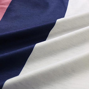 Chemises polo pour hommes de couleur unie, respirantes, anti-boulochage, au design fabuleux, prix de gros, style décontracté et coupe oversize. - Product Image 6